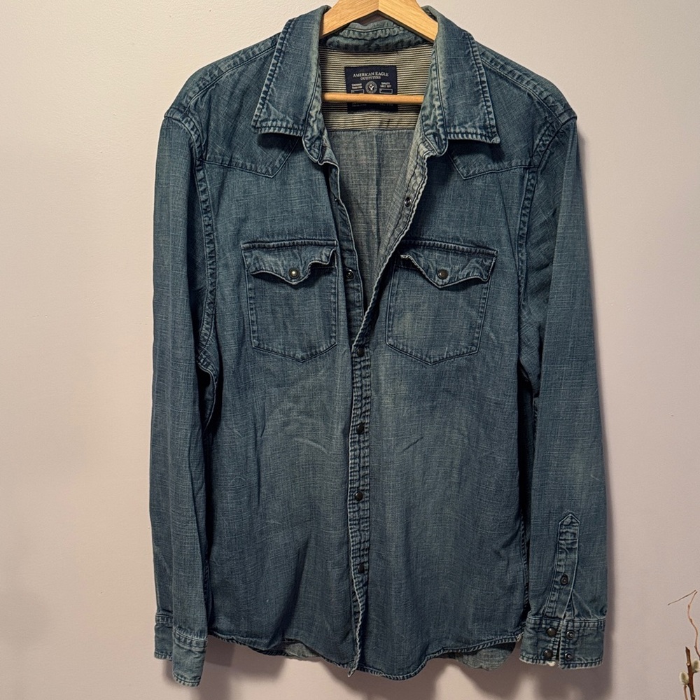 American Eagle Outfitters Washed Blue Denim Button-Up Shirt